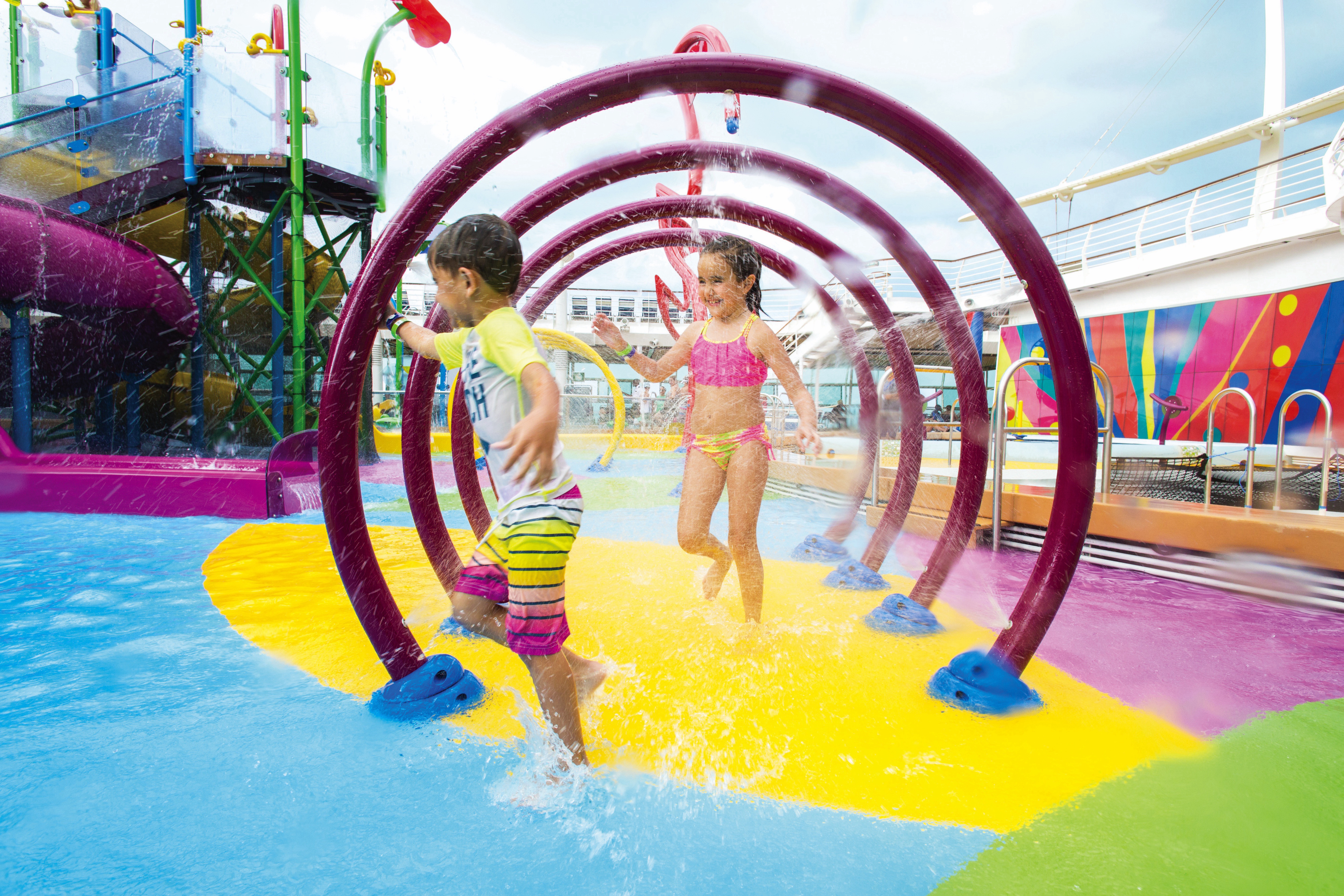 Liberty of the Seas - Splashaway Bay℠